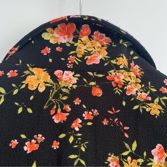 Ripe Floral Blouse Size L - Picture 11 of 11